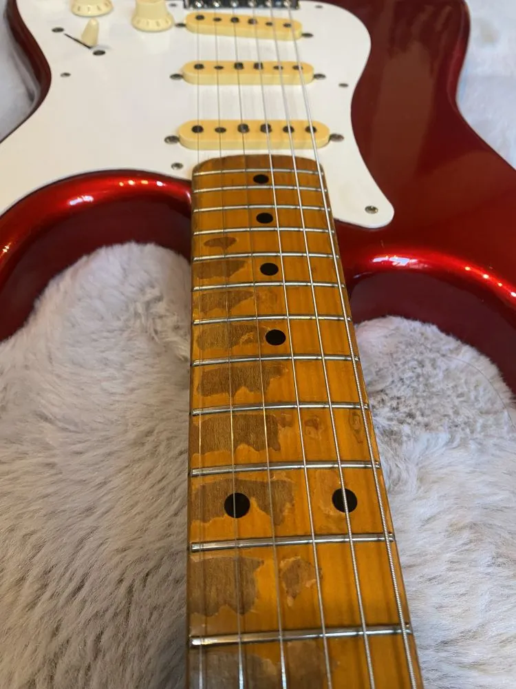 フェンダージャパン・ストラトキャスター指板